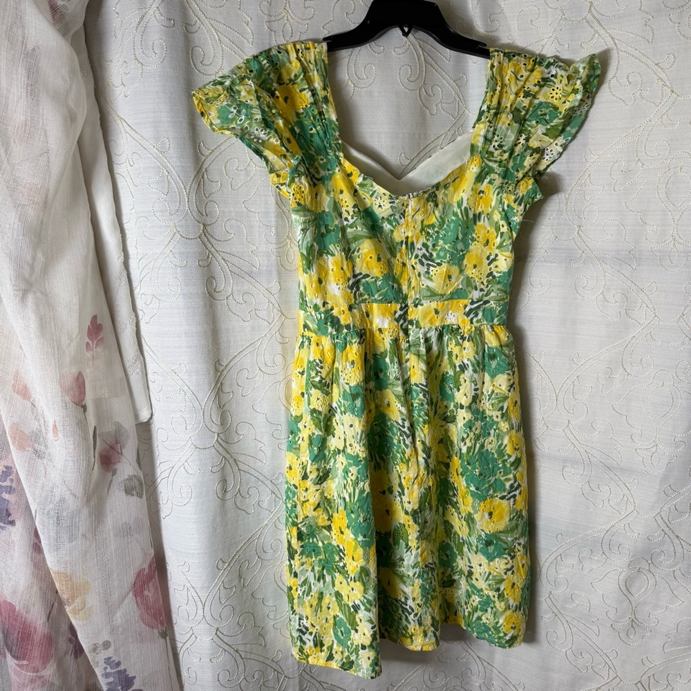 Kensie Green Dress With Yellow Flowers